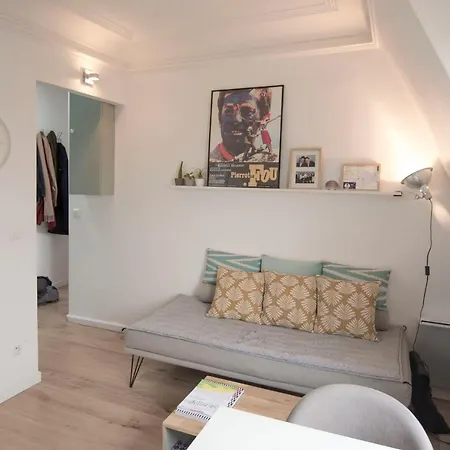 Apartment Charming With Stunning Views Of